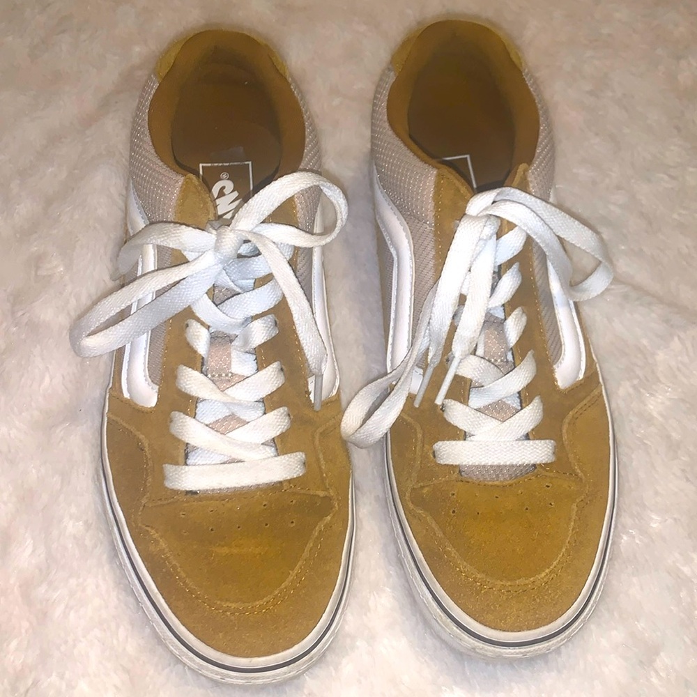 Men's Vans Oldschool 500714 Dark Tan Suede Casual Sneakers- US Men 8.5M